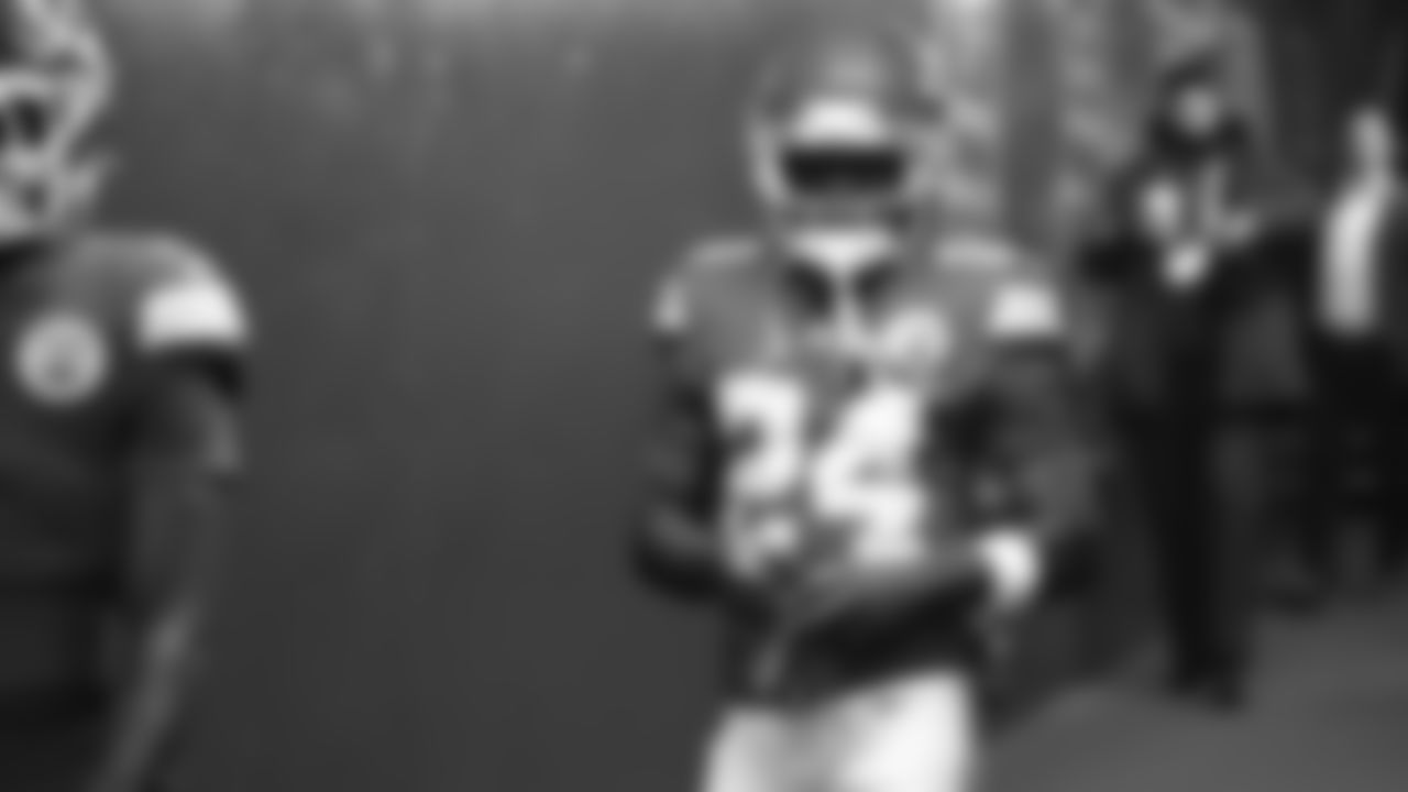 Kansas City Chiefs running back Brashard Smith (24) in the fifty yard tunnel prior to an NFL week 14 matchup against the Houston Texans, Sunday December 7, 2025.