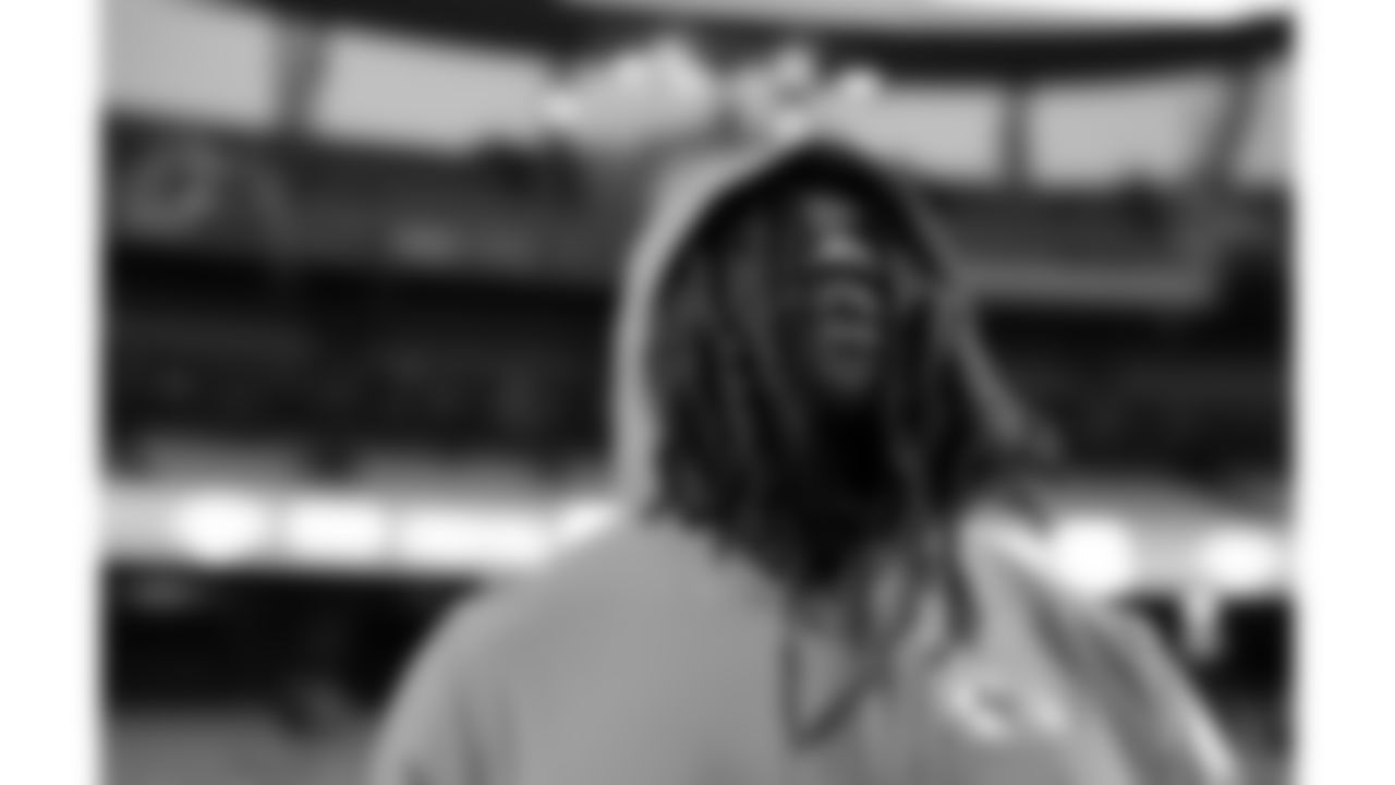 Kansas City Chiefs linebacker Nick Bolton (32) warms up prior to a week 8 NFL Football game against the Washington Commanders on Monday, October 27, 2025 in Kansas City, MO.