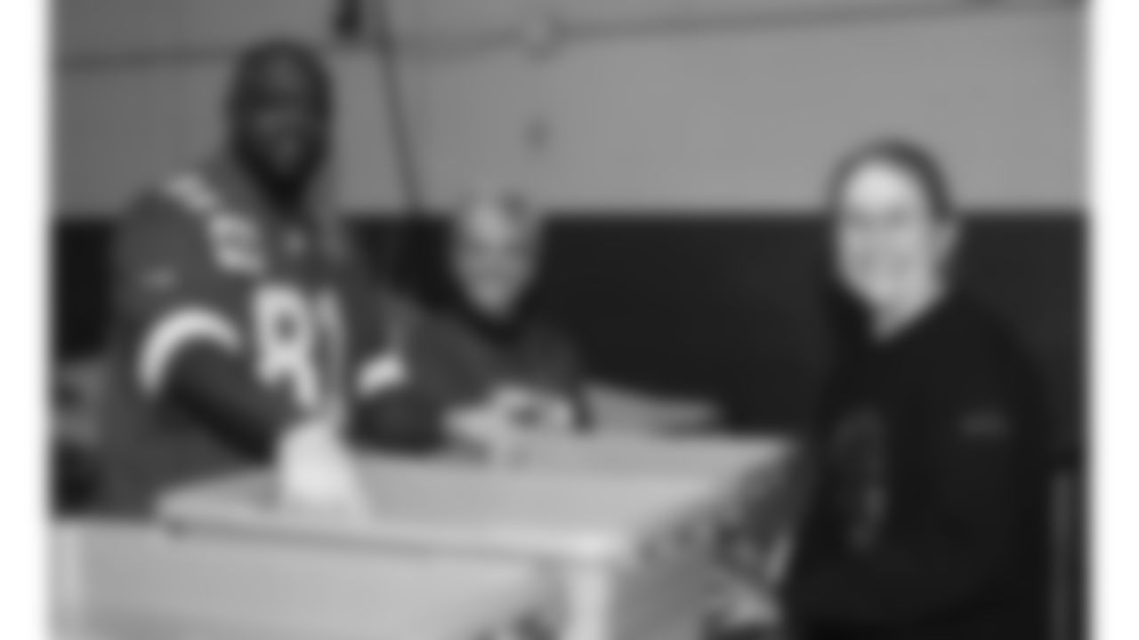 Chiefs Ambassador Chris Penn, Red Coaters and Chiefs Staff volunteer at the annual Souper Bowl at the Harvesters Community Food Network in Kansas City on Tuesday, February 4, 2026.