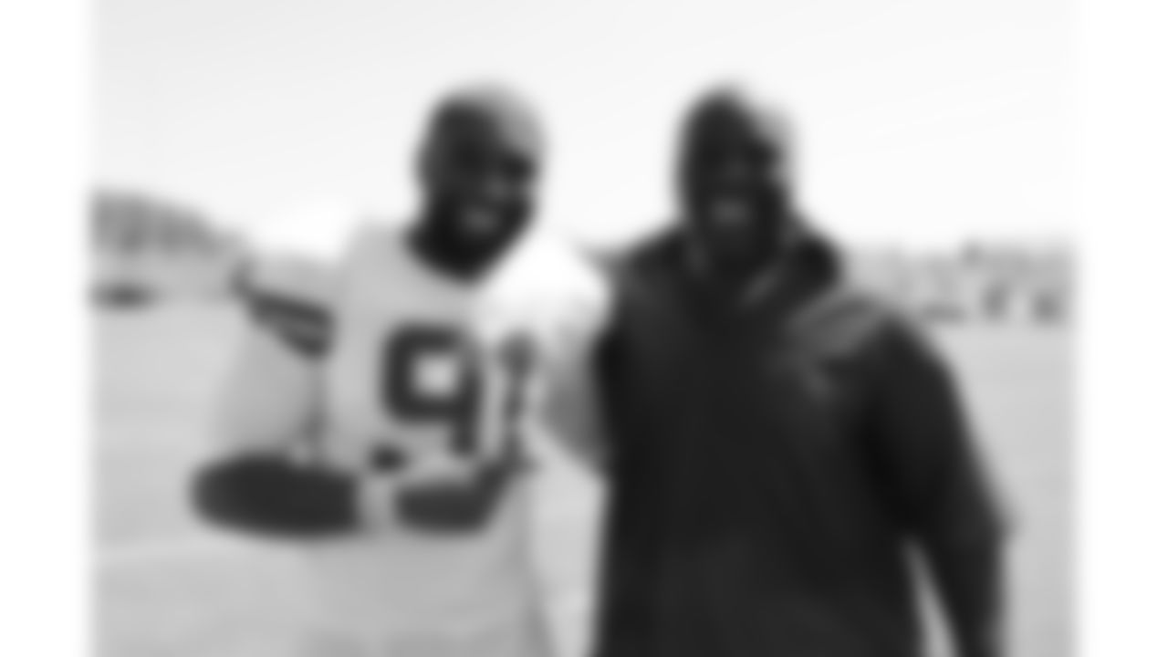 Former Chiefs players Tamba Hali from the Kansas City Ambassadors and Legends group met with players after day 6 of training camp practice on Monday, July 28, 2025.