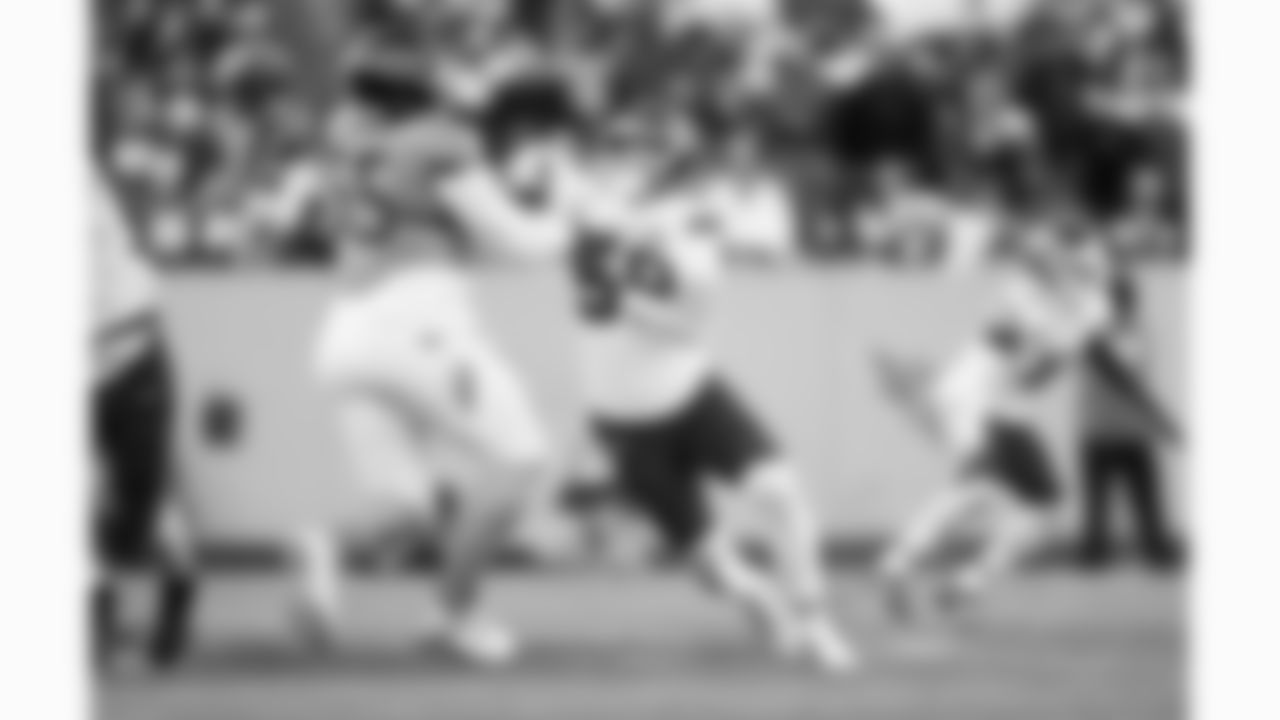 Kansas City Chiefs linebacker Cooper McDonald (59) rushes against Tennessee Titans offensive tackle JC Latham (55) during a week 16 NFL football game, Sunday, December 21, 2025 in Nashville, TN.