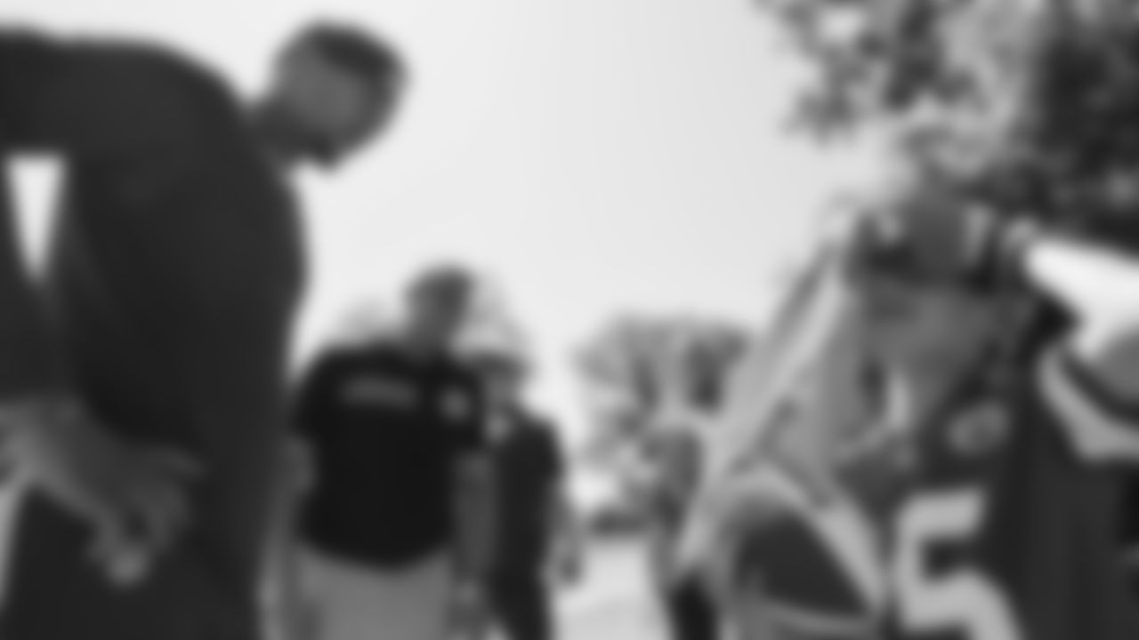 Kansas City Chiefs quarterback Patrick Mahomes (15) with make a wish and dream factory kids during day 7 of training camp on Tuesday July 29, 2025.