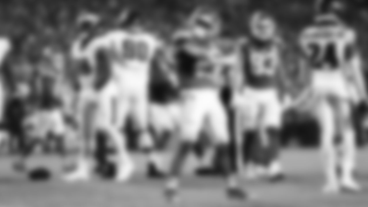 The Kansas City Chiefs face off against the Philadelphia Eagles at GEHA Field at Arrowhead Stadium on November 20, 2023.