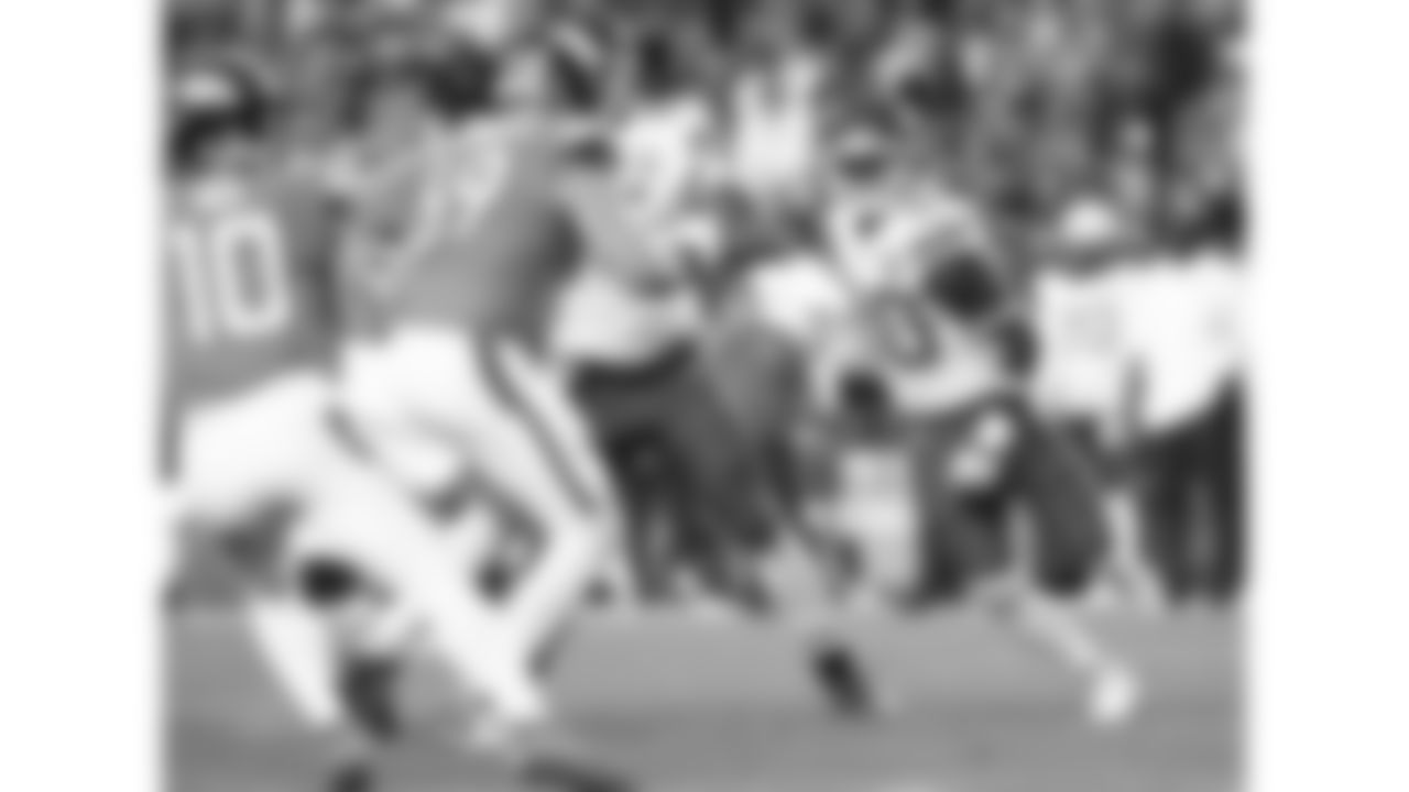 Kansas City Chiefs cornerback Chris Roland-Wallace (30) rushes the Broncos offense during a week 11 NFL Football game against the Denver Broncos on Sunday, November 16, 2025 in Denver, Colorado.