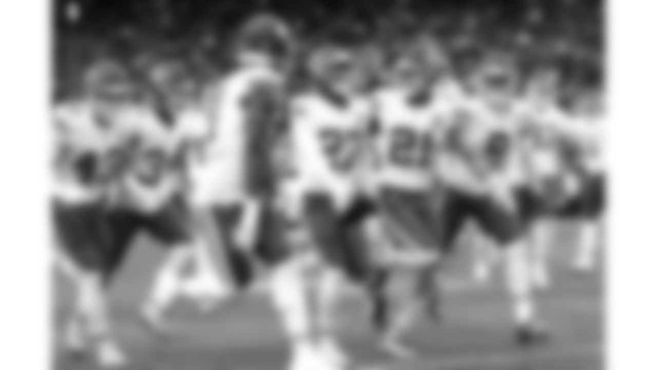 Kansas City Chiefs defensive back Chamarri Conner (27) celebrates getting an interception during a week 18 NFL football game against the Las Vegas Raiders, Sunday, January 4, 2026 in Las Vegas, NV.