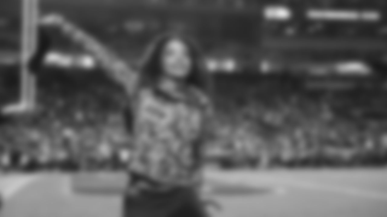 A Kansas City Chiefs Cheerleader during a week 8 NFL football game against the Washington Commanders, Monday, October 27, 2025, in Kansas City, MO.