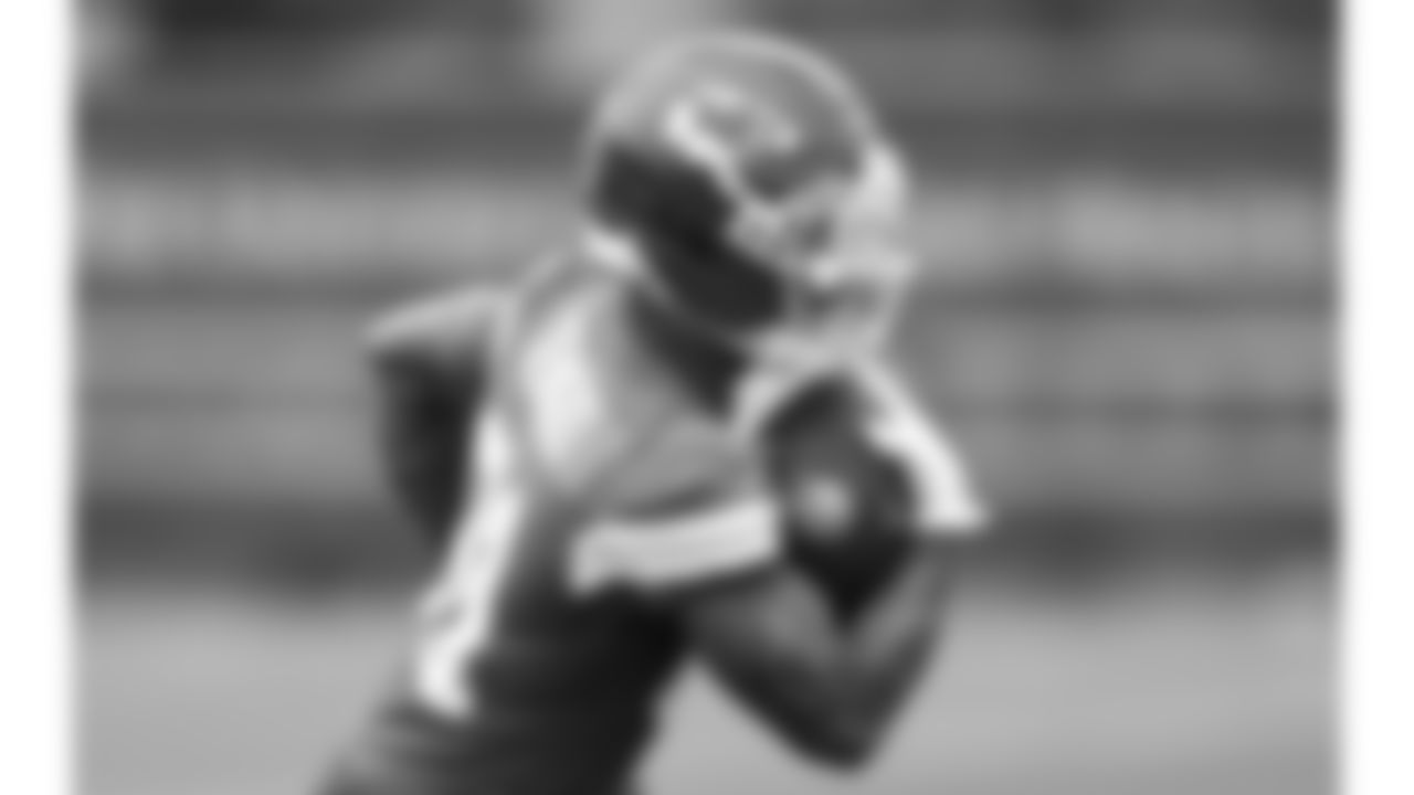 Kansas City Chiefs wide receiver Nikko Remigio (81) practices during phase 3 of OTAs on Thursday, May 29, 2025 in Kansas City, MO.