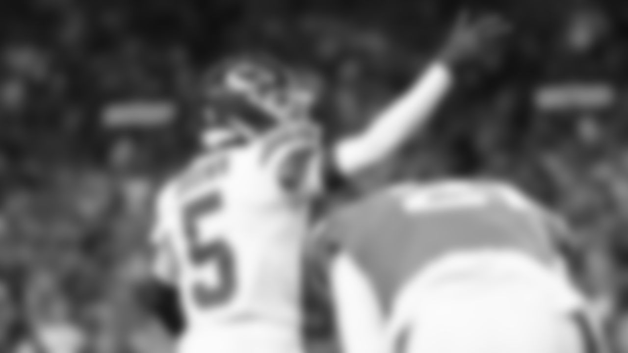 Kansas City Chiefs wide receiver Hollywood Brown (5) in action during a week 11 NFL Football game against the Denver Broncos on Sunday, November 16, 2025 in Denver, Colorado.