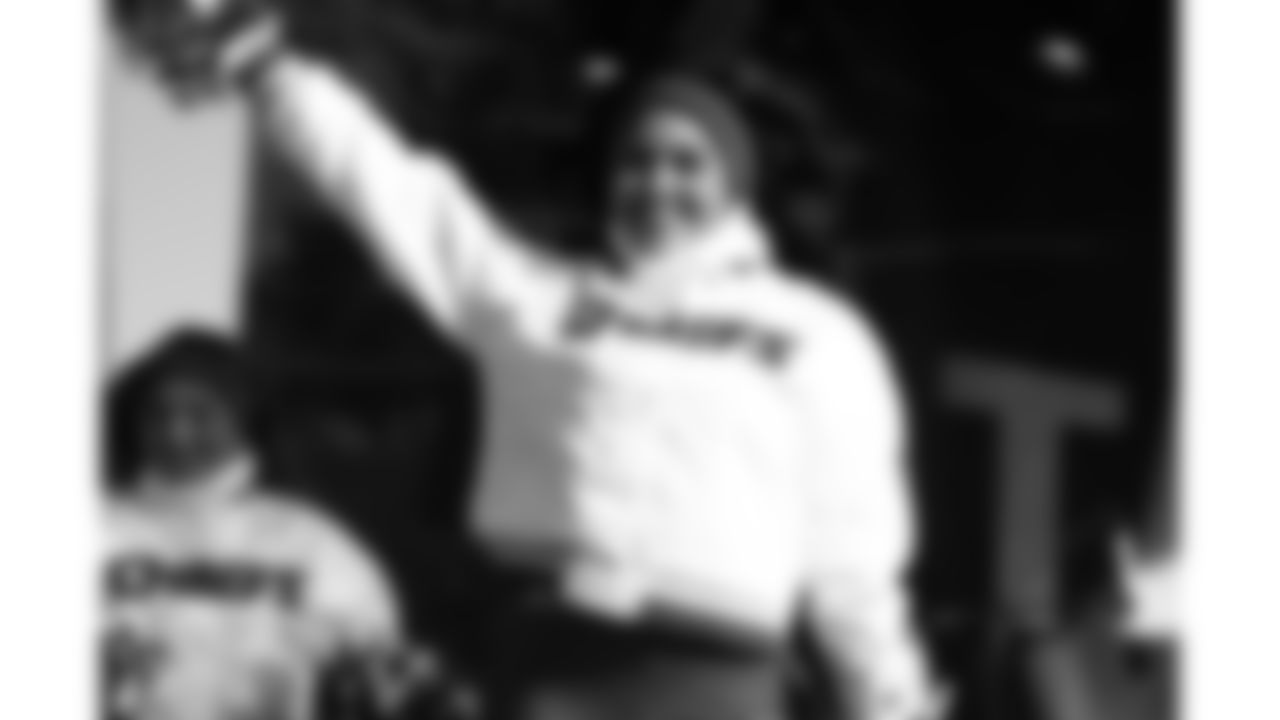 Kansas City Chiefs Cheerleaders perform at the Ford Tailgate District prior to a week 15 NFL Football game against the Los Angeles Chargers on Sunday, December 14, 2025 in Kansas City, MO.