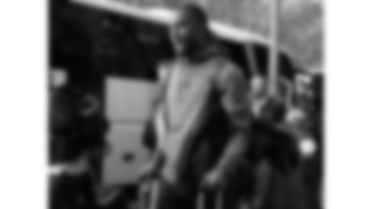 Kansas City Chiefs safety Justin Reid (20) arrives in Frankfurt ahead of the NFL regular season week 9 game on Friday, November 3, 2023.