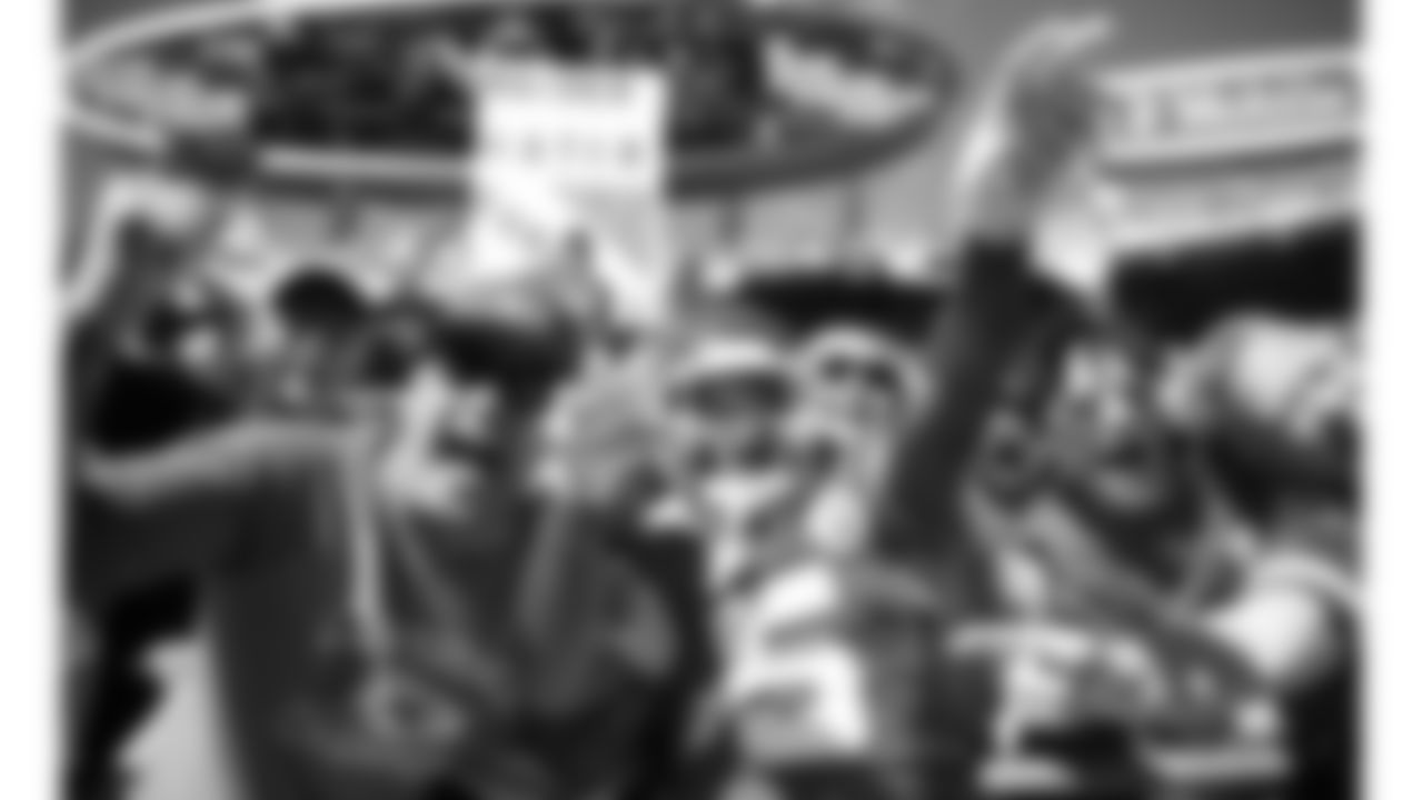 Kansas City Chiefs wide receiver Hollywood Brown (5) jumps into the stands to celebrate his touchdown with the fans during a week 7 NFL football game against the Las Vegas Raiders, Sunday, October 19, 2025 in Kansas City, MO.