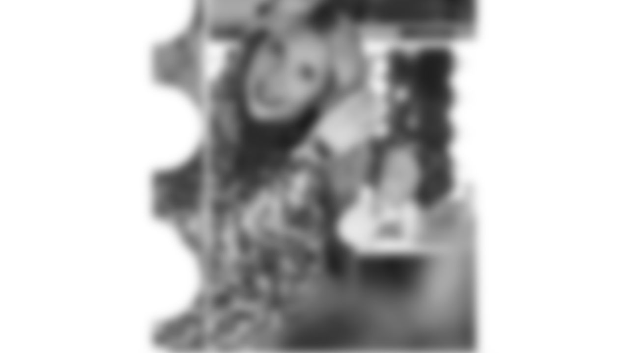 A Kansas City Chiefs Cheerleader before a week 8 NFL football game against the Washington Commanders, Monday, October 27, 2025, in Kansas City, MO.