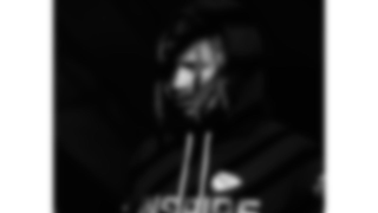 Kansas City Chiefs cornerback Kristian Fulton (8) enters the field prior to a week 16 NFL Football game against the Tennessee Titans on Sunday, December 21, 2025 in Nashville, Tennessee.