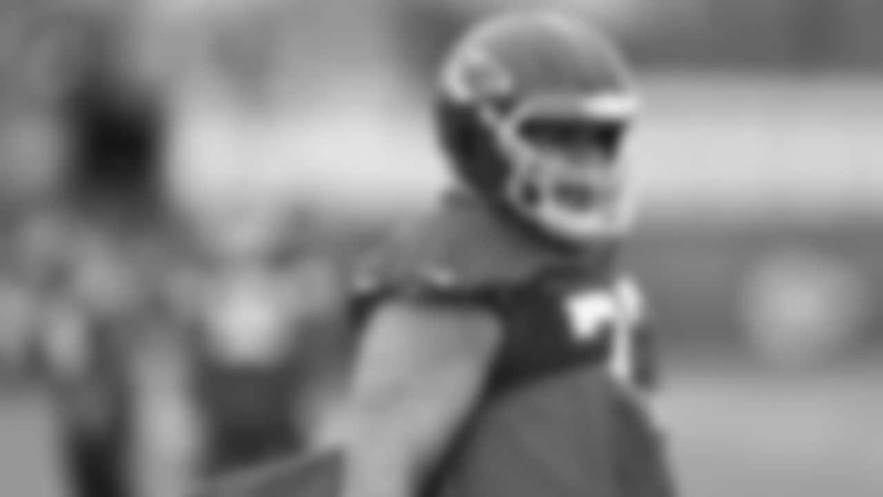 Kansas City Chiefs offensive guard Nick Allegretti (73) during in-season practice on Thursday, November 30, 2023 in Kansas City, MO.