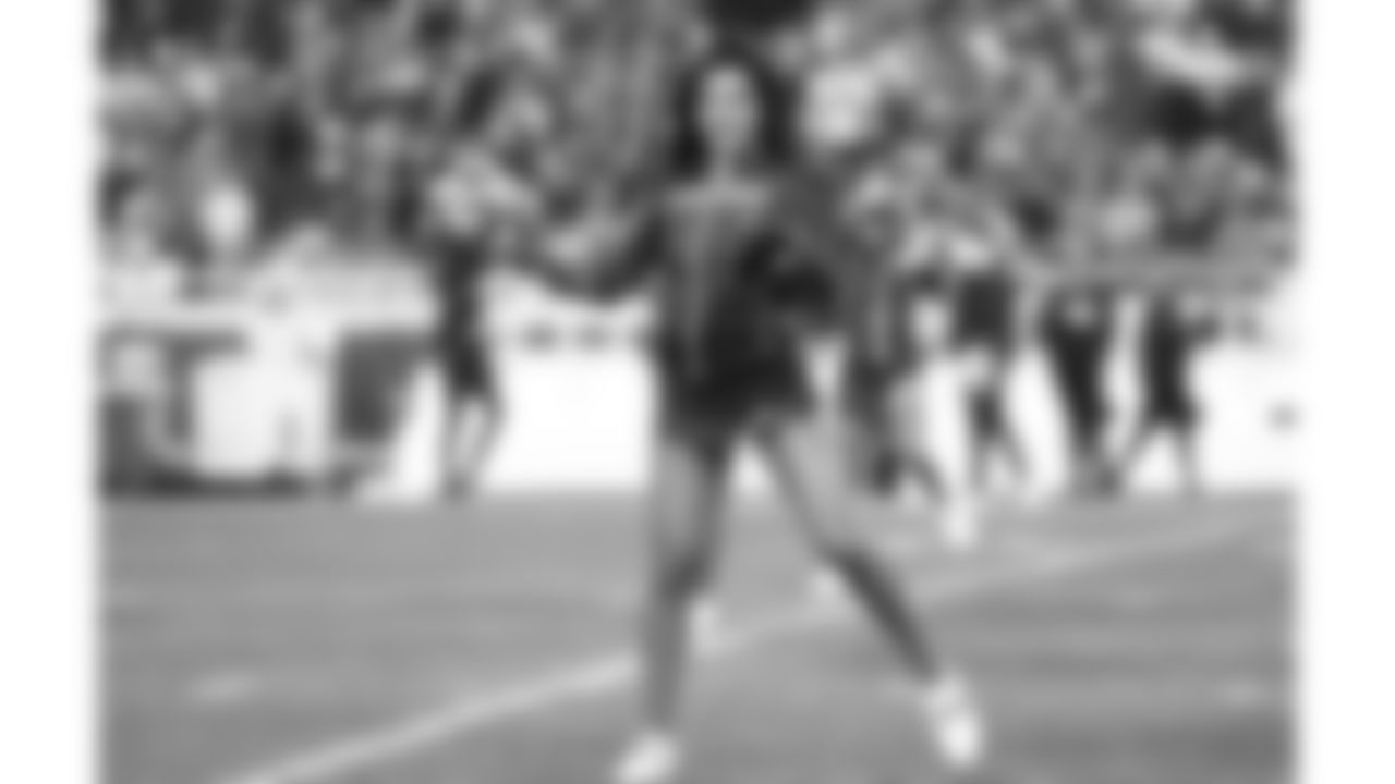 The Kansas City Chiefs Cheerleaders and Entertainment teams prior to a week 17 NFL Football game against the Denver Broncos on December 25, 2025 in Kansas City, MO.