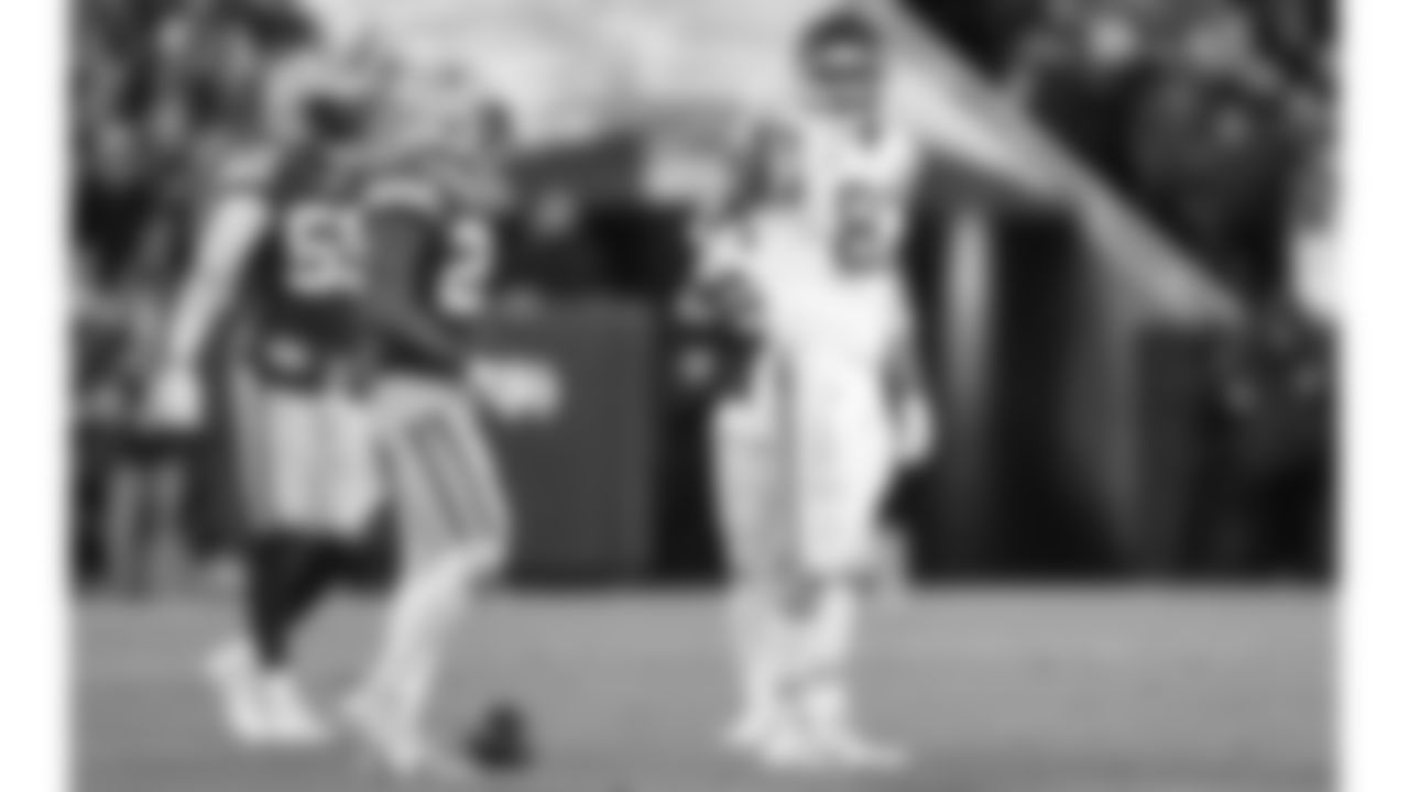 Kansas City Chiefs tight end Travis Kelce (87) during the regular season Week 13 NFL Football Game at Lambeau Field in Green Bay, WI on Sunday, December 3, 2023.