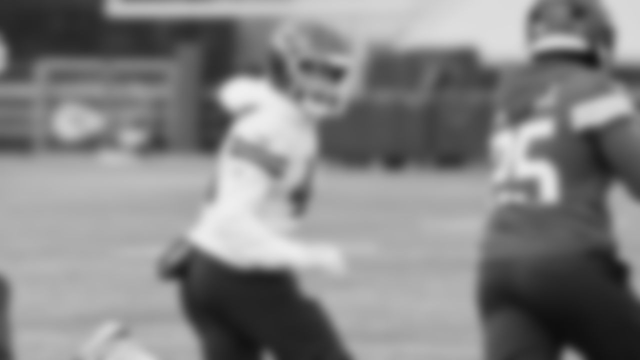 Kansas City Chiefs linebacker Jack Cochrane (43) during week 15 practice on Friday December 12, 2025 in Kansas City, MO.