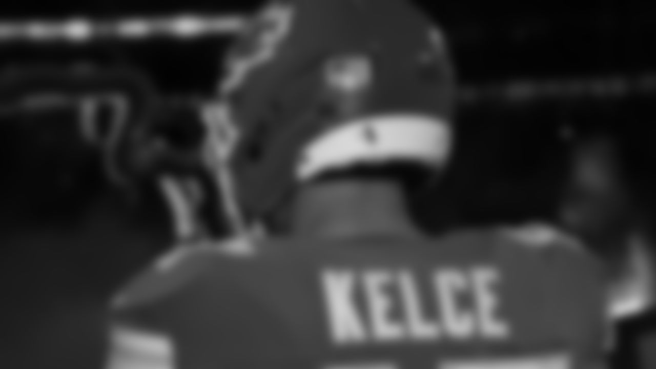 Kansas City Chiefs tight end Travis Kelce (87) prepares to run out onto the field prior to an NFL week 17 matchup against the Denver Broncos, Thursday, December 25, 2025.