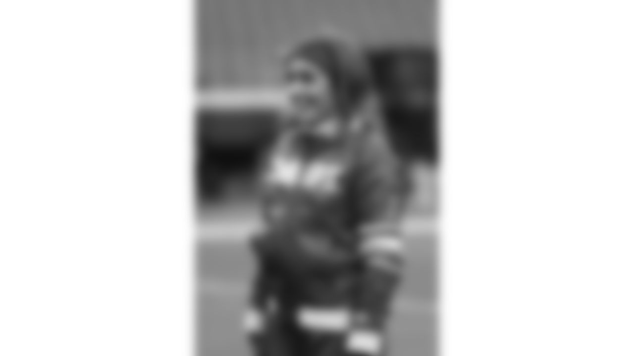 Kansas City Chiefs Cheerleaders practice on the field prior to a week 14 NFL Football game against the Houston Texans on Sunday, December 7, 2025 in Kansas City, MO.