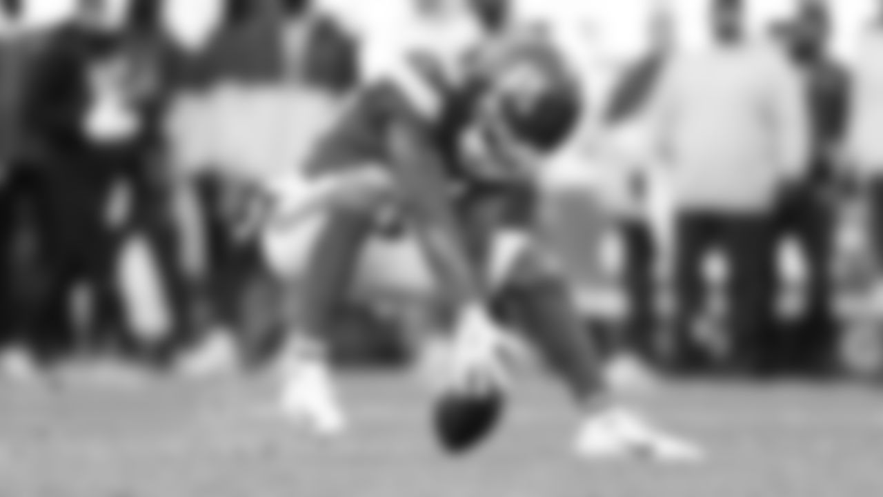 Kansas City Chiefs defensive back Nohl Williams (20) retrieves a loose ball during a week 15 NFL football game against the Los Angeles Chargers, Sunday, December 14, 2025 in Kansas City, MO.