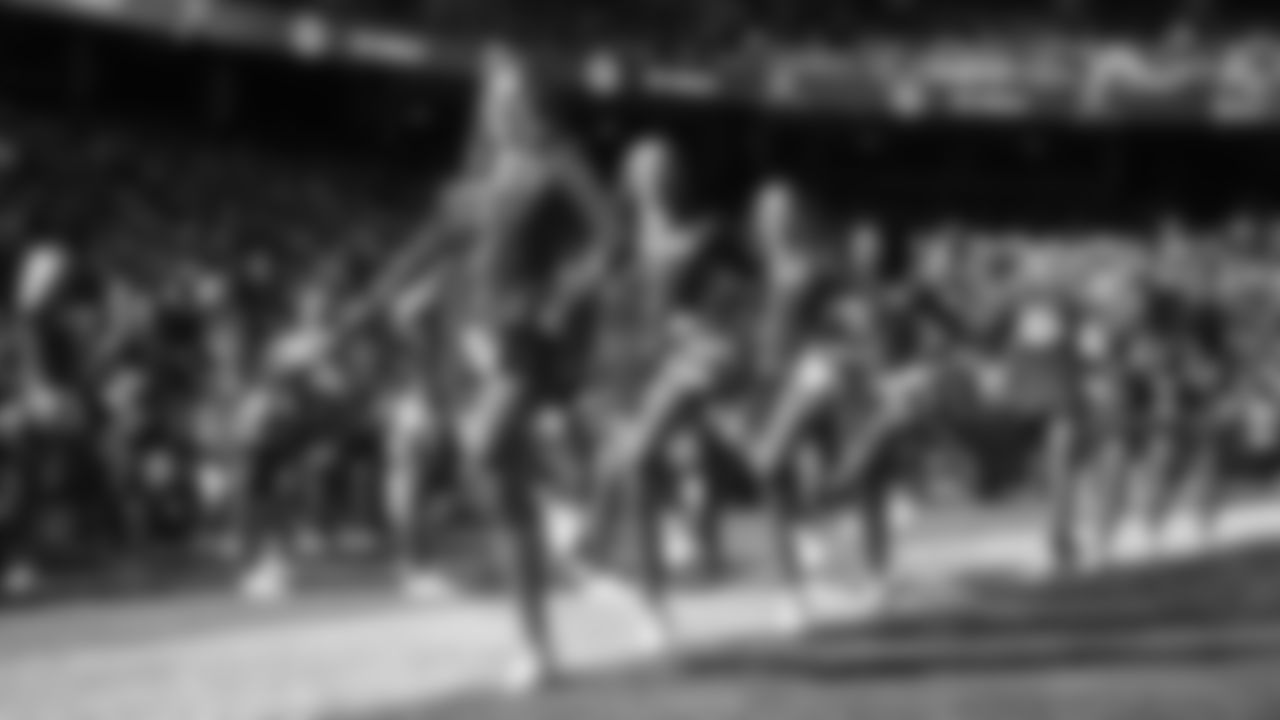 Kansas City Chiefs Cheerleaders before a week 12 NFL football game against the Indianapolis Colts, Sunday, November 23, 2025 in Kansas City, MO.