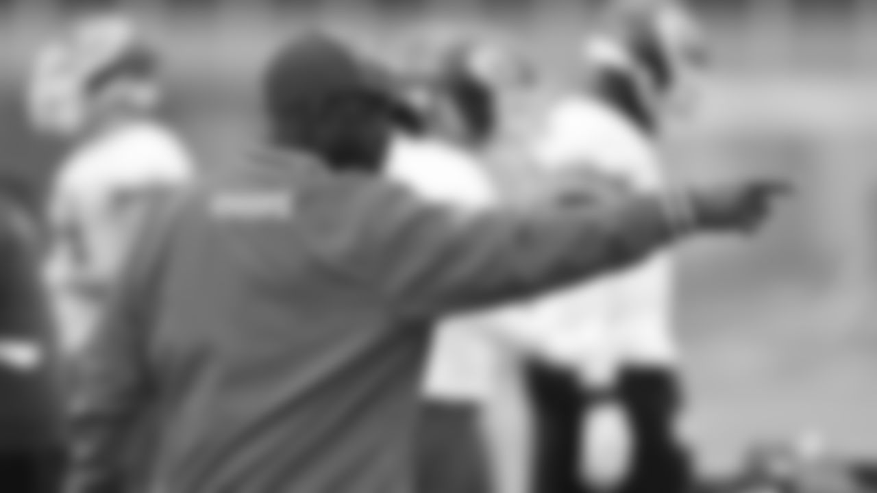 Kansas City Chiefs Defensive Backs Coach Dave Merritt during in-season practice on Thursday, November 30, 2023 in Kansas City, MO.