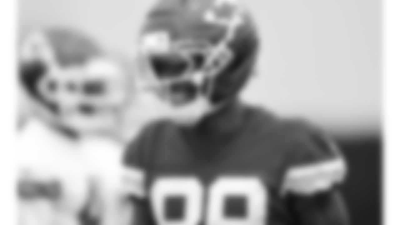 Kansas City Chiefs wide receiver Jason Brownlee (89) practices during phase 3 of OTAs on Thursday June 12, 2025 in Kansas City, MO.