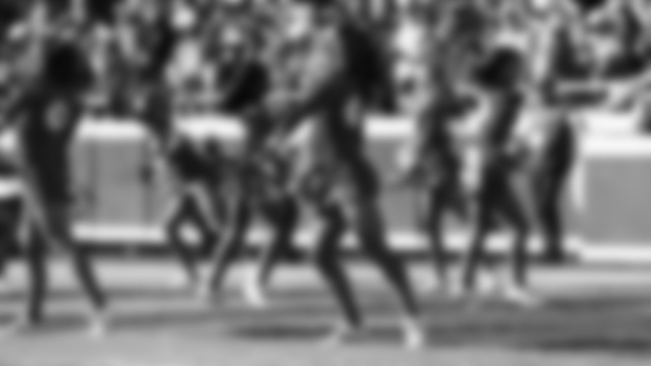 A Kansas City Chiefs Cheerleader during a week 12 NFL football game against the Indianapolis Colts, Sunday, November 23, 2025 in Kansas City, MO.