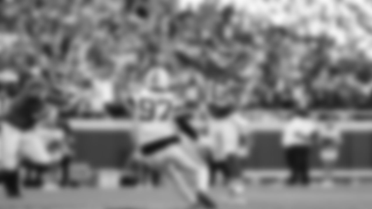 Kansas City Chiefs quarterback Patrick Mahomes (15) passes the ball during a week 12 NFL Football game against the Indianapolis Colts on Sunday, November 23, 2025 in Kansas City, MO