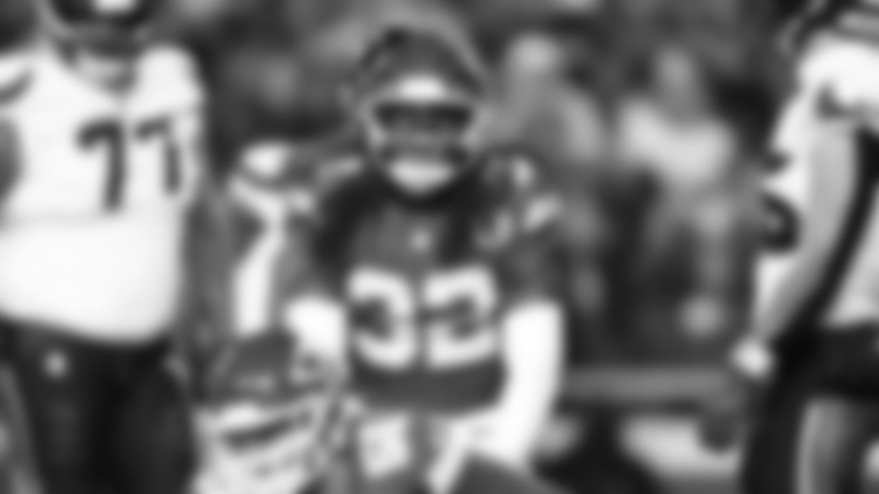 Kansas City Chiefs linebacker Nick Bolton (32) celebrates during a week 14 NFL football game against the Houston Texans, Sunday, December 7, 2025 in Kansas City, MO.