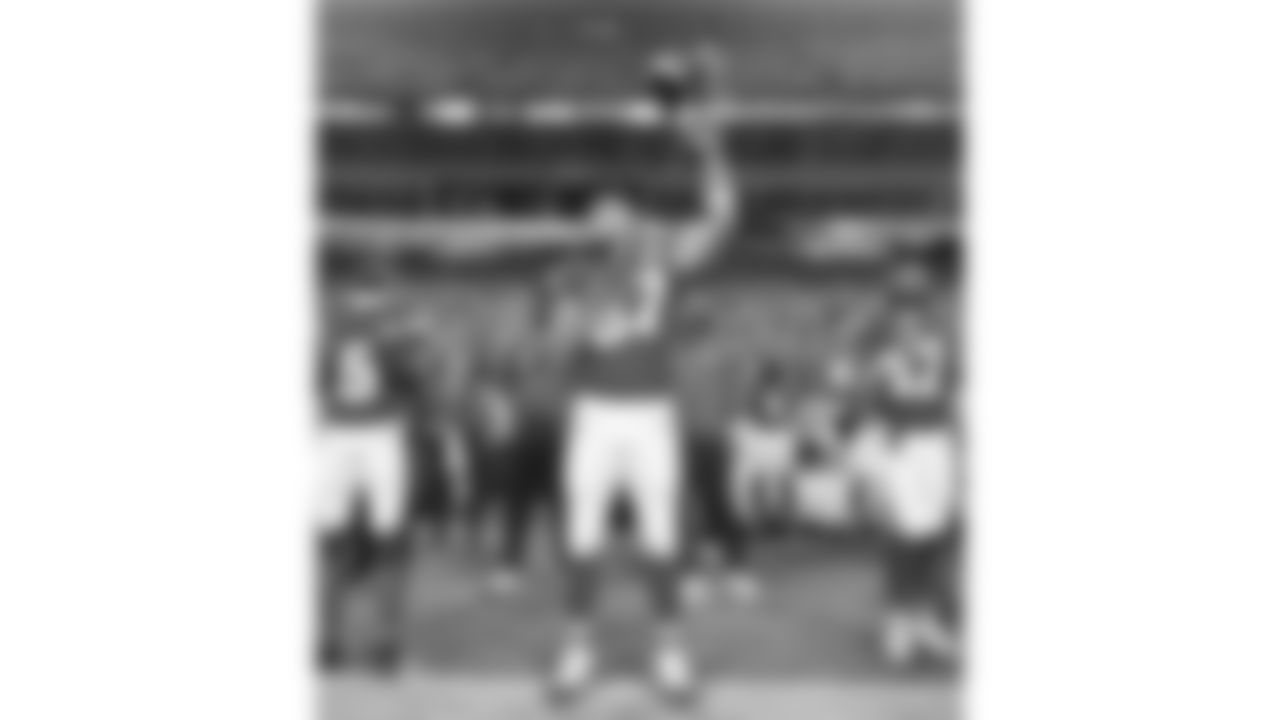 Kansas City Chiefs tight end Travis Kelce (87) at the end of the National Anthem prior to a week 8 NFL Football game against the Washington Commanders on Monday, October 27, 2025 in Kansas City, MO.