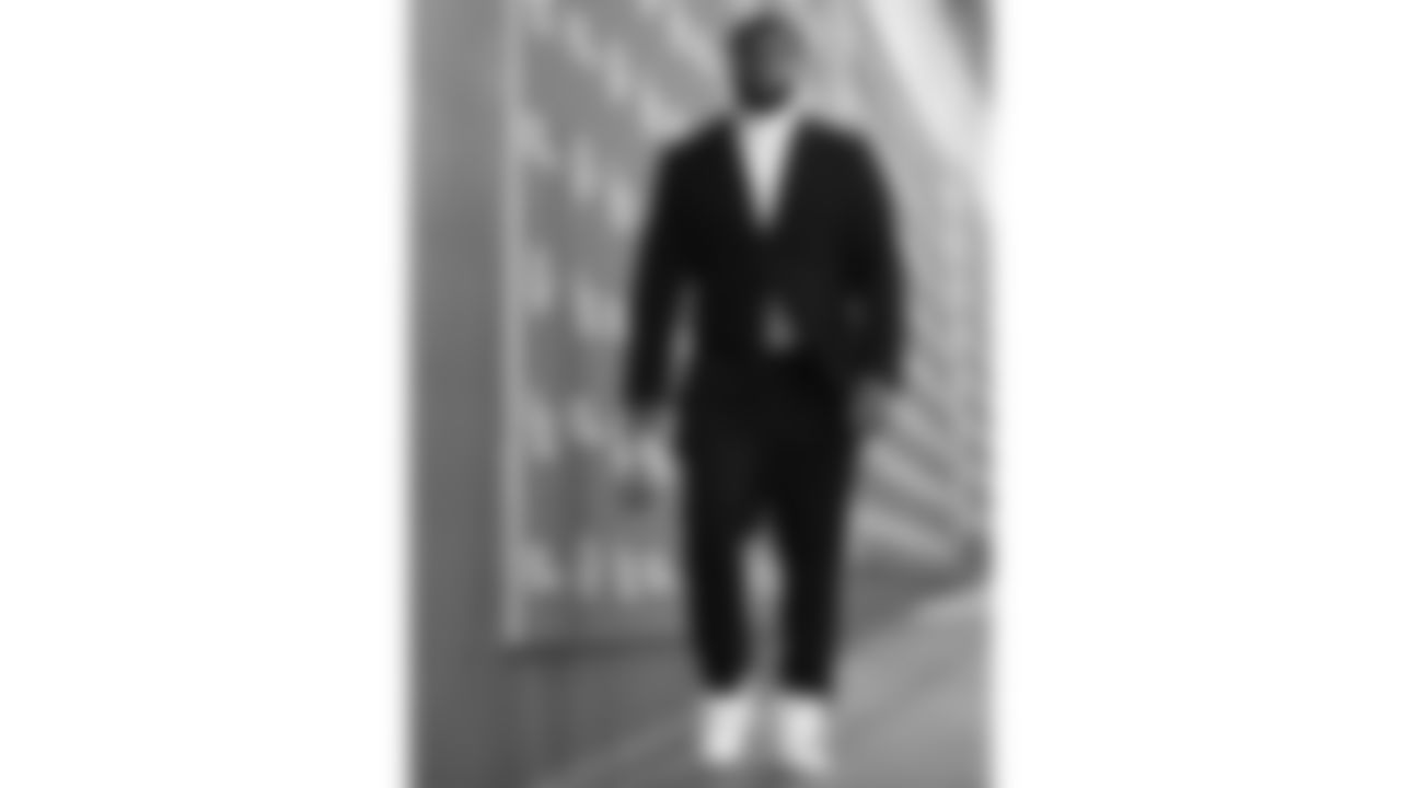 Kansas City Chiefs defensive tackle Zacch Pickens (79) arrives prior to an NFL week 17 matchup against the Denver Broncos, Thursday, December 25, 2025.