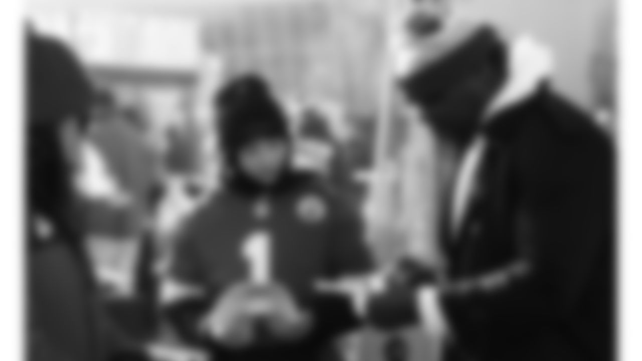 Tamba Hali and fans prior to an NFL week 15 matchup against the Los Angeles Chargers, Sunday December 14, 2025.