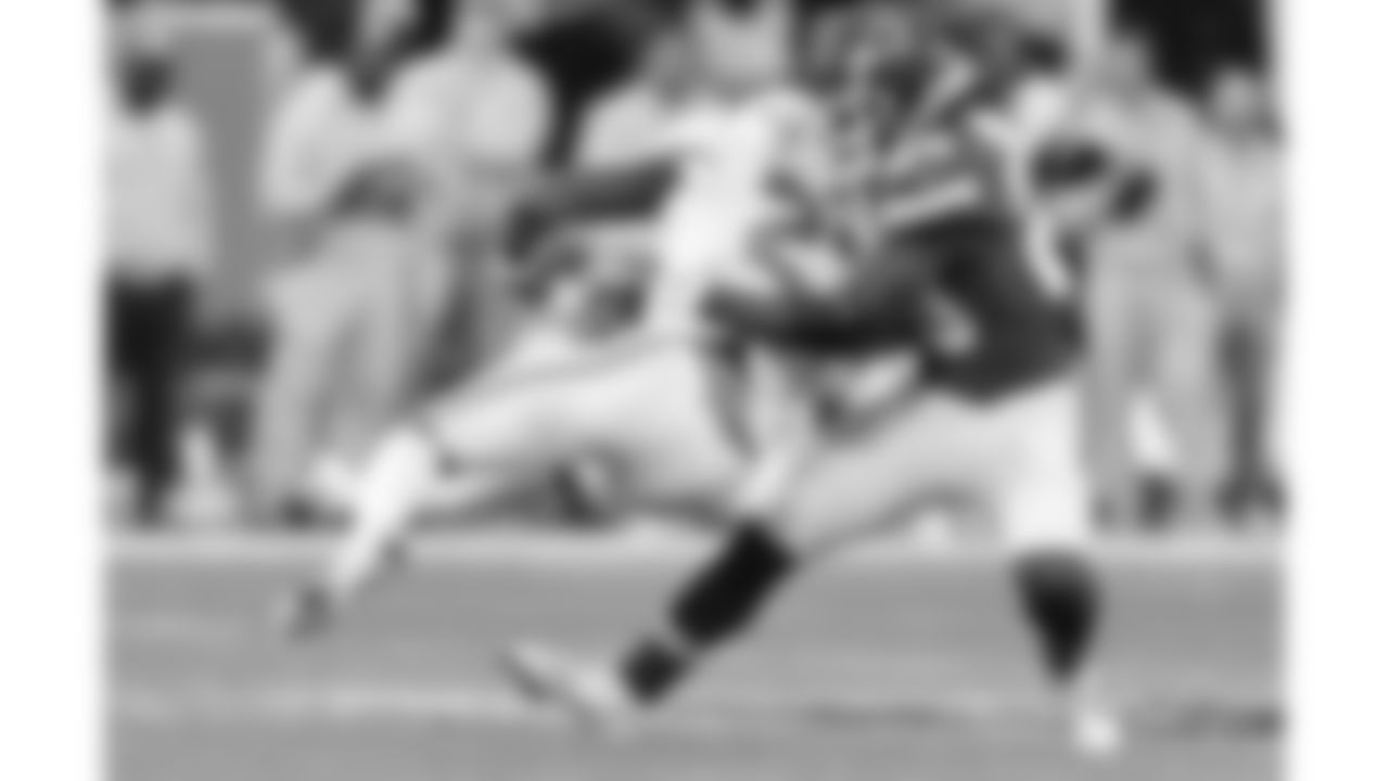 Kansas City Chiefs safety Justin Reid (20) makes a tackle during the regular season Week 9 NFL Football Game on Sunday, November 5, 2023 at Deutsche Bank Park in Frankfurt, Germany.