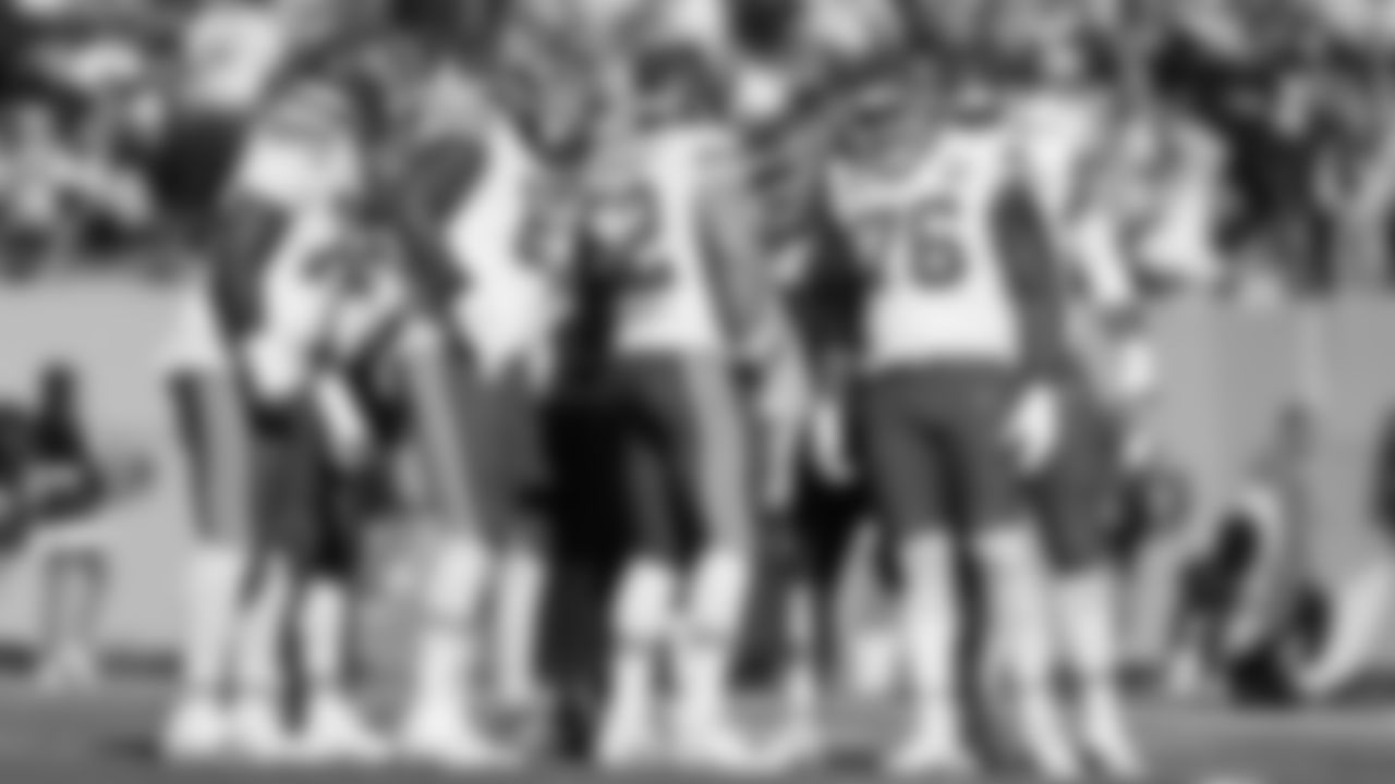 The Kansas City Chiefs offense huddle during a week 16 NFL Football game against the Tennessee Titans on Sunday, December 21, 2025 in Nashville, Tennessee.