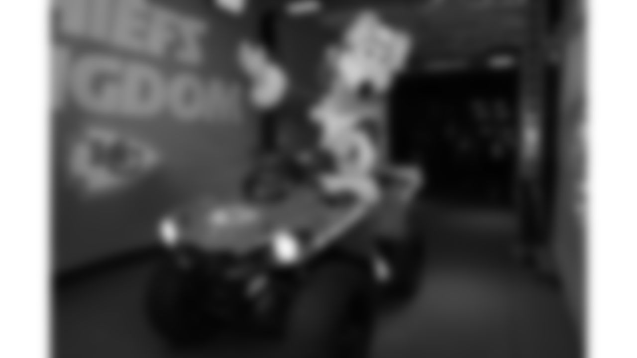 The Kansas City Chiefs Cheerleaders and Entertainment teams prior to a week 17 NFL Football game against the Denver Broncos on December 25, 2025 in Kansas City, MO.