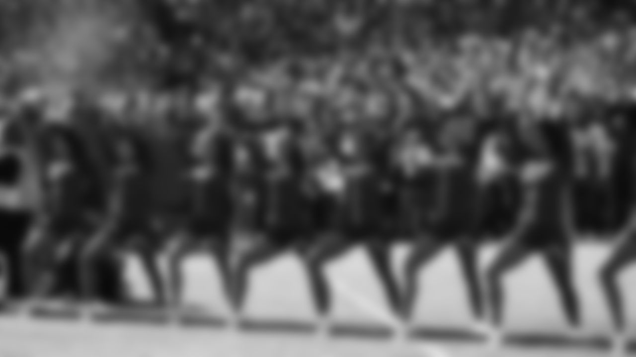 Kansas City Chiefs Cheerleaders before a week 12 NFL football game against the Indianapolis Colts, Sunday, November 23, 2025 in Kansas City, MO.