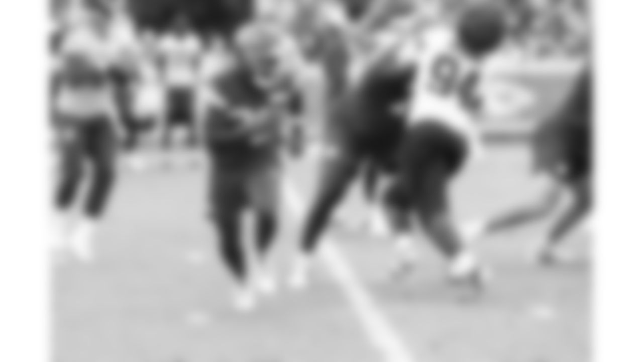Kansas City Chiefs running back Brashard Smith (30) runs during day 11 of training camp practice on Sunday, August 3, 2025.