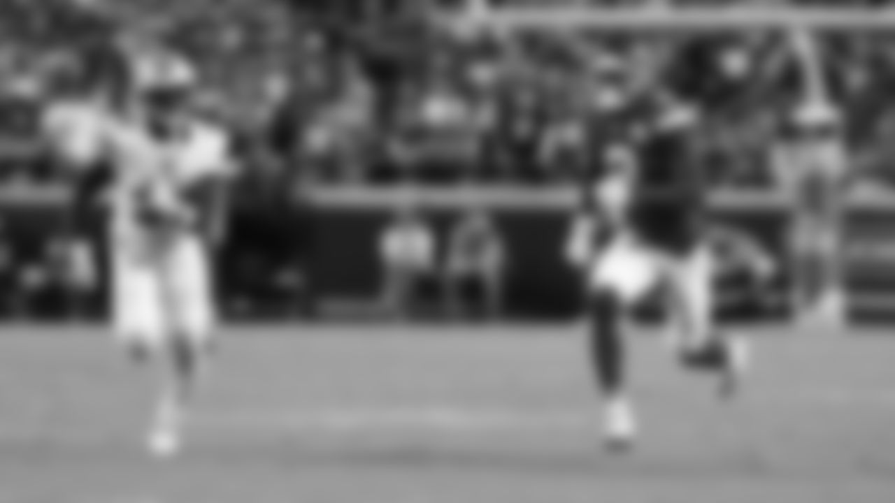 Kansas City Chiefs cornerback Joshua Williams (2) in position during a week 6 NFL Football game against the Detroit Lions on Sunday, October 12, 2025 in Kansas City, MO.