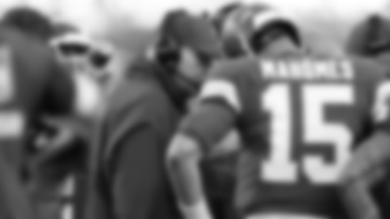 Head Coach Andy Reid talks with Kansas City Chiefs quarterback Patrick Mahomes (15) during a week 12 NFL Football game against the Indianapolis Colts on Sunday, November 23, 2025 in Kansas City, MO