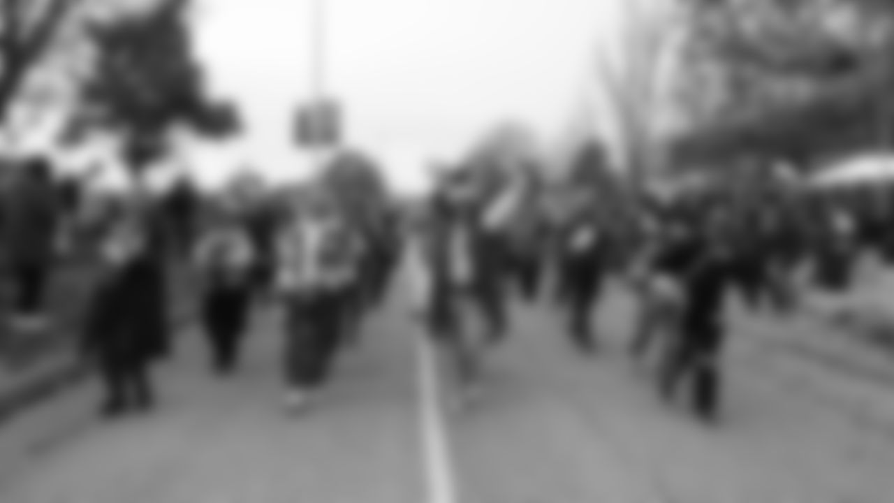 Kansas City Chiefs Alumni Cheerleaders in the pregame parade prior to a week 12 NFL Football game against the Indianapolis Colts on Sunday, November 23, 2025 in Kansas City, MO.