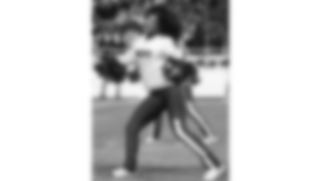 Kansas City Chiefs Cheerleaders perform on the field prior to a week 14 NFL Football game against the Houston Texans on Sunday, December 7, 2025 in Kansas City, MO.