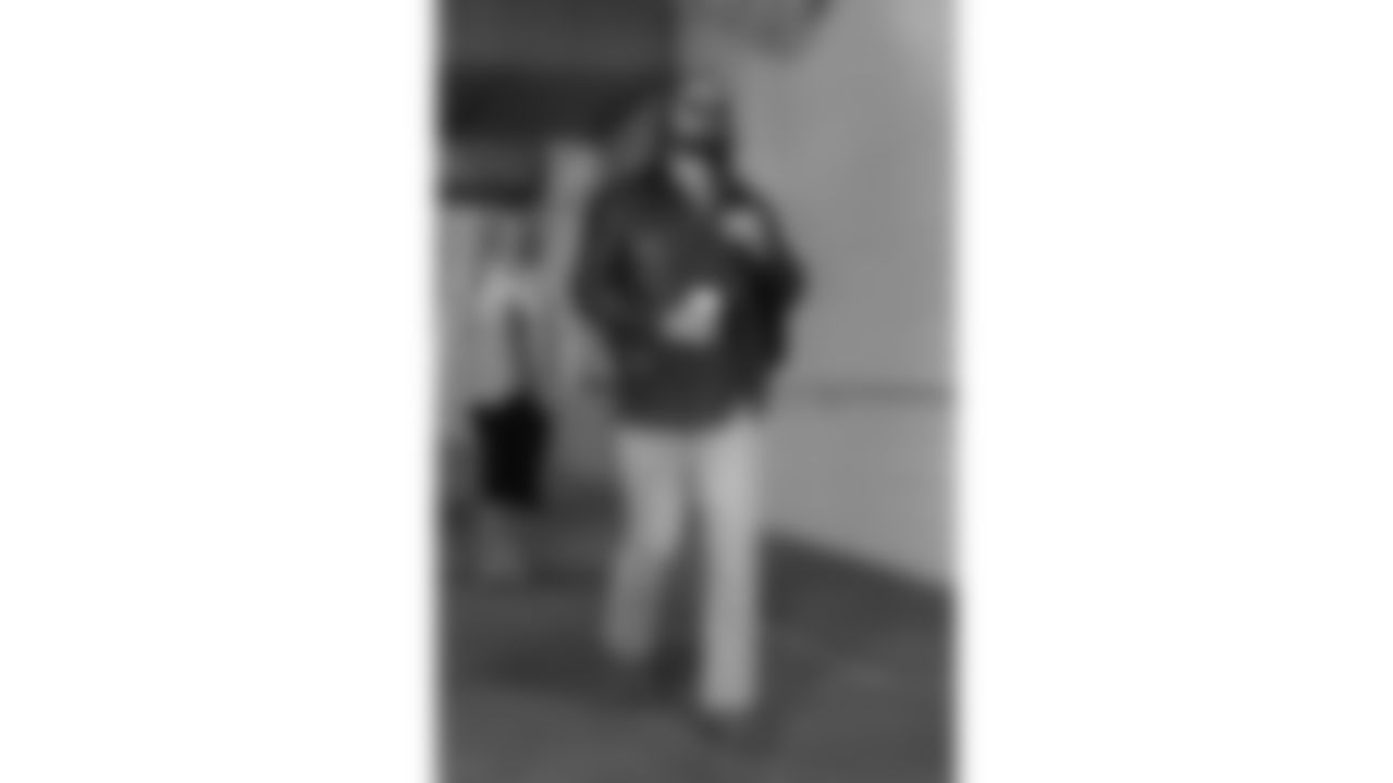 Kansas City Chiefs quarterback Gardner Minshew (17) arrives at Nissan Stadium prior to a week 16 NFL Football game against the Tennessee Titans on Sunday, December 21, 2025 in Nashville, Tennessee.