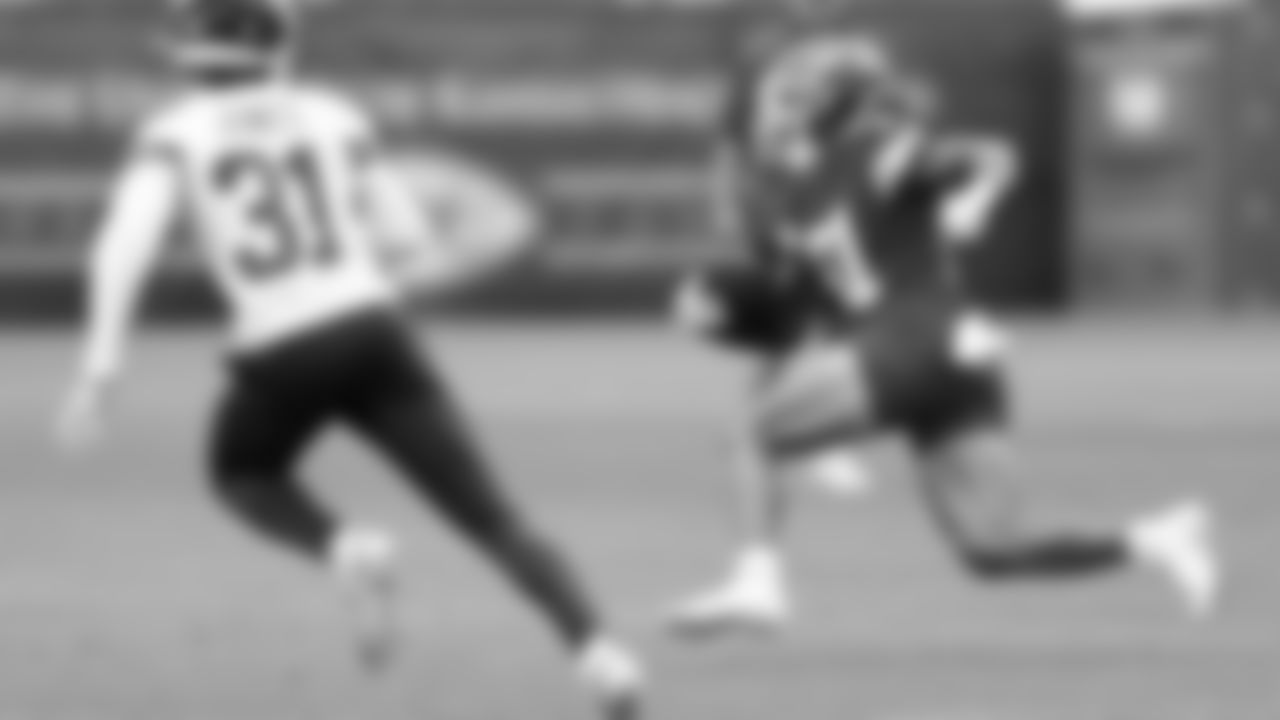 Kansas City Chiefs wide receiver Nikko Remigio (81) at practice during Phase 3 of OTAs on Tuesday, June 4, 2024 in Kansas City, MO.
