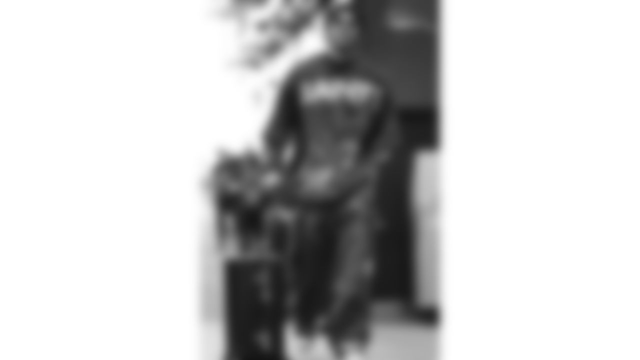 Kansas City Chiefs wide receiver Nikko Remigio (81) arrives prior to a week 9 NFL football game against the Buffalo Bills, Sunday, November 2, 2025 in Buffalo, NY