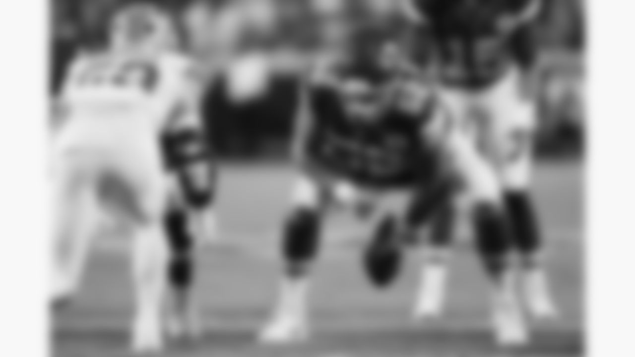 Kansas City Chiefs center Creed Humphrey (52) snaps the ball during the week 6 NFL football game against the Detroit Lions, Sunday, October 12, 2025 in Kansas City, MO.