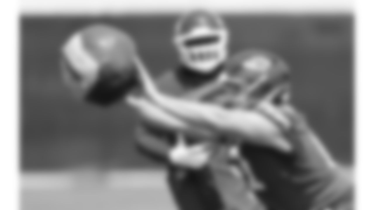 Kansas City Chiefs offensive lineman C.J. Hanson (61) at practice during phase 3 of OTAs on Tuesday, June 10, 2025 in Kansas City, MO.