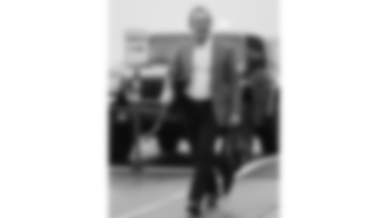 Kansas City Chiefs Defensive Coordinator Steve Spagnuolo arrives prior to an NFL week 17 matchup against the Denver Broncos, Thursday, December 25, 2025.