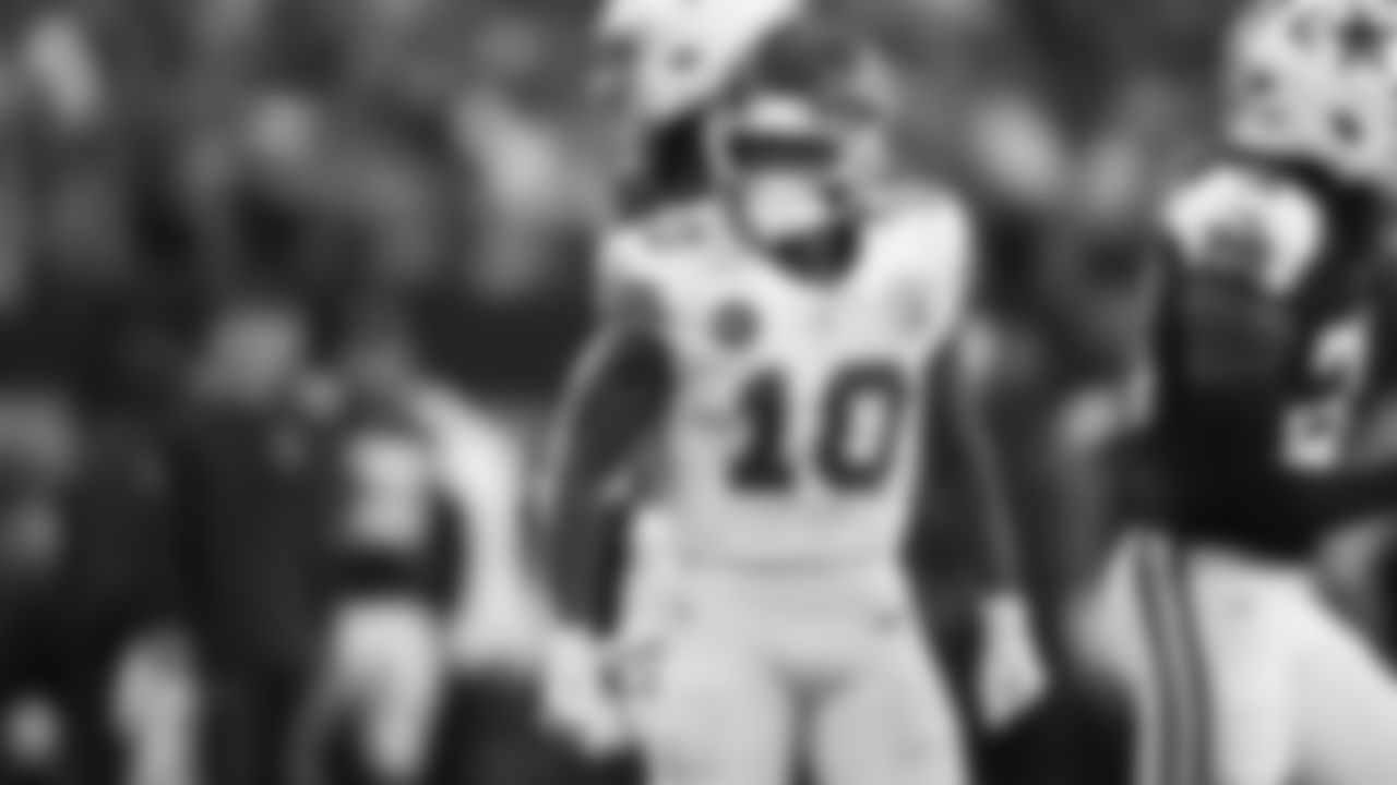 Kansas City Chiefs running back Isiah Pacheco (10) looks on during a week 13 NFL football game against the Dallas Cowboys on Thursday, November 27, 2025 in Arlington, TX.