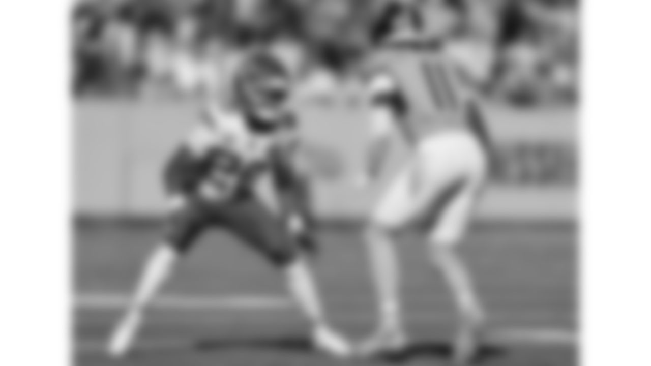 Kansas City Chiefs defensive back Nohl Williams (20) in action during a week 16 NFL Football game against the Tennessee Titans on Sunday, December 21, 2025 in Nashville, Tennessee.